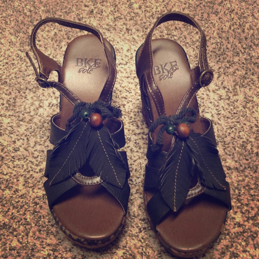 Aztec inspired wedges